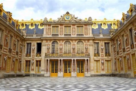 king louis palace of versailles